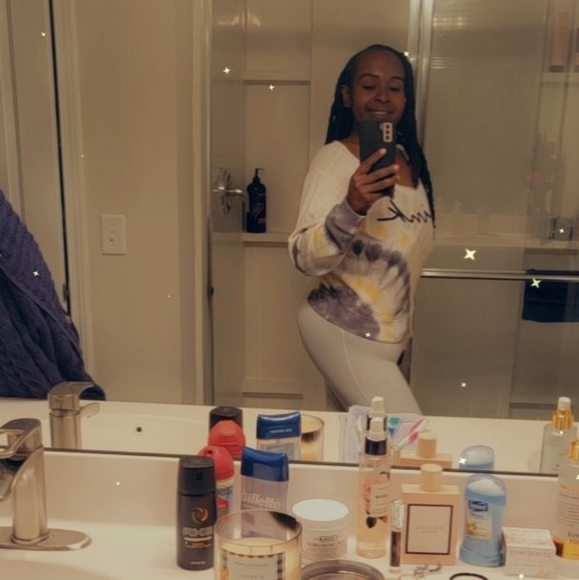 Loving life😍 - Picture 5 of 9